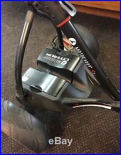 Motocaddy S1 Electric Golf Trolley With Lithium Battery And Charger