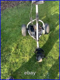 Motocaddy S3 Digital Golf Trolley With New Lithium Battery and Charger