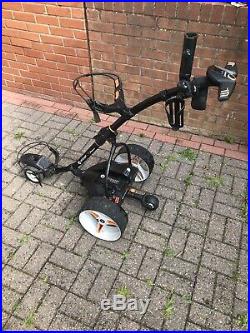 Motocaddy S7 Remote golf trolley Including a 18 Hole Lithium Battery