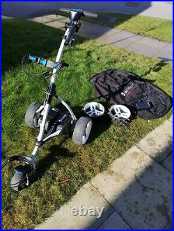 Motocaddy electric golf trolley lithium S3 Pro 55 Miles form new with extras